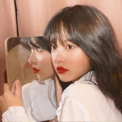 推动摇篮的手